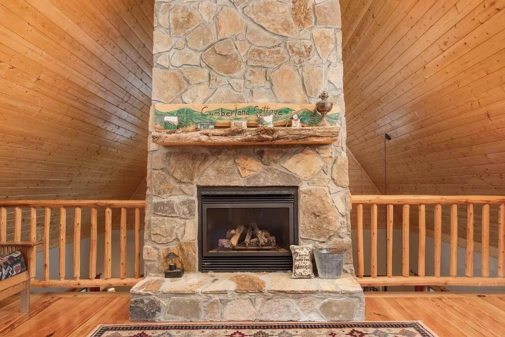Quiet Getaway At Wayward * Pisgah